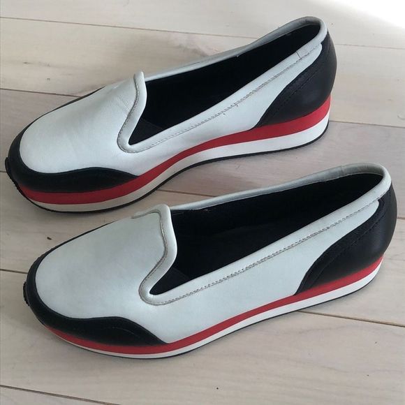 Stylish Women's Slip-On Shoes - Black, White, and Red - Picture 2 of 7